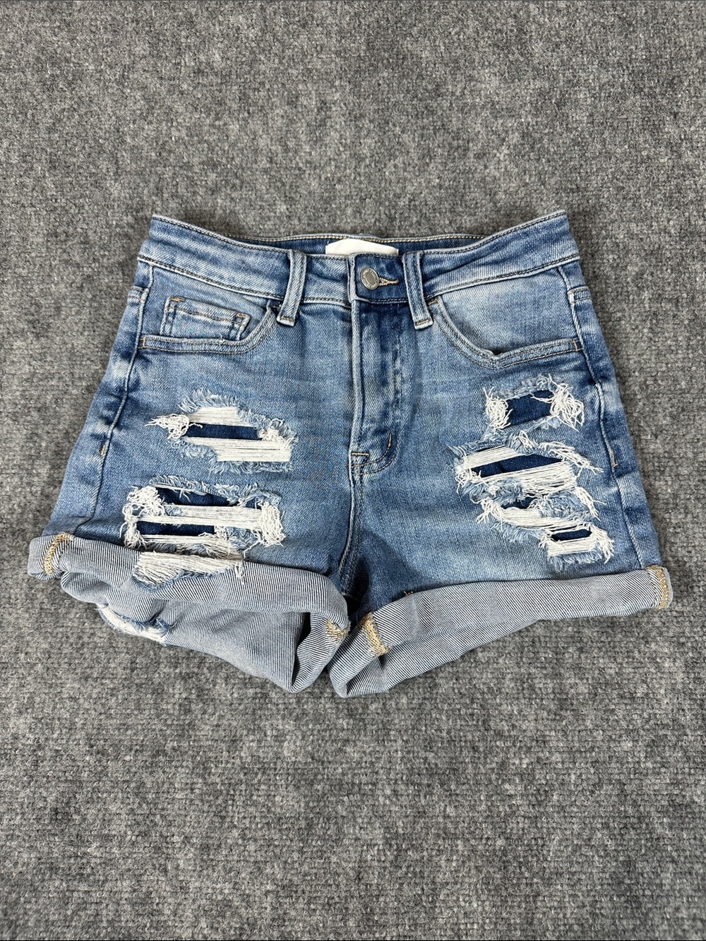 Vervet Softly High Rise Distressed Denim Shorts Size Small - Picture 4 of 8